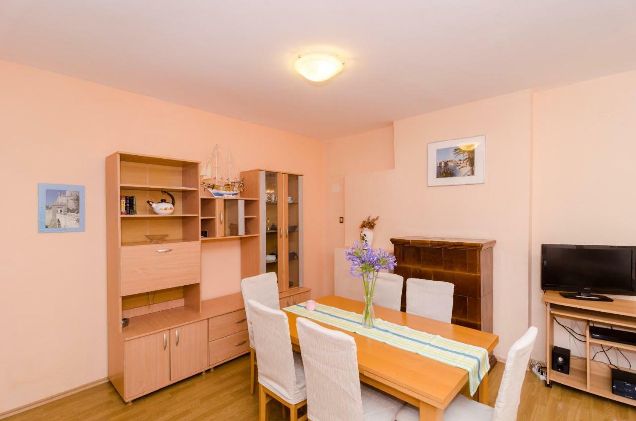 Wisteria Apartment دوبروفينك المظهر الخارجي الصورة