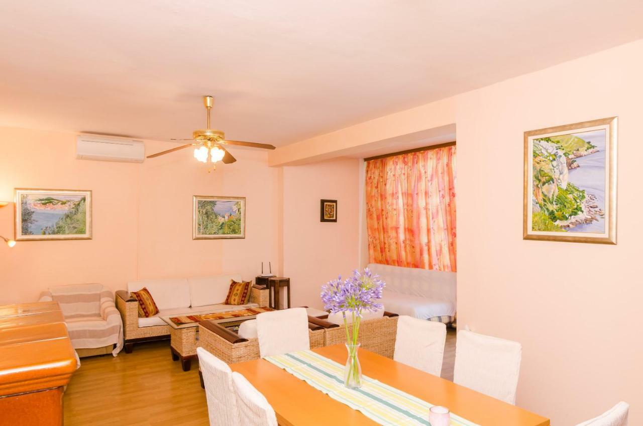 Wisteria Apartment دوبروفينك المظهر الخارجي الصورة