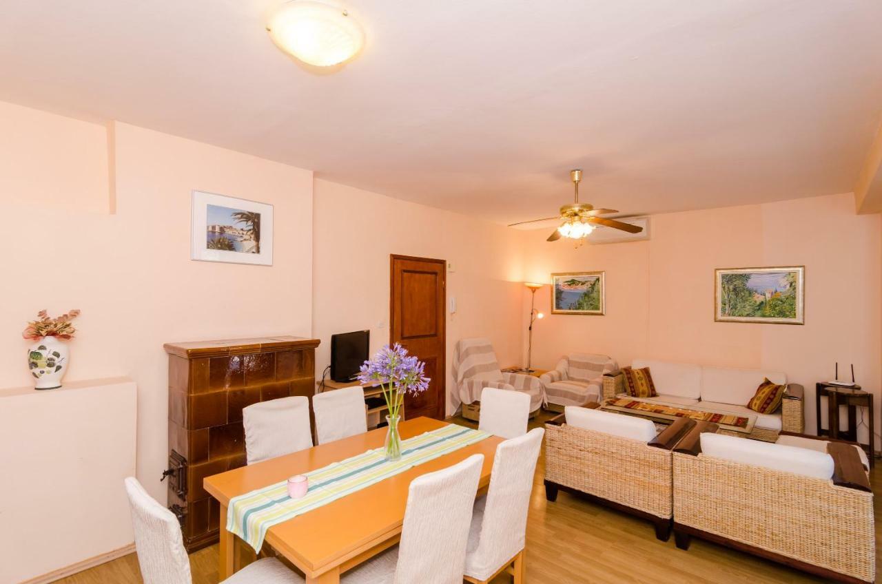 Wisteria Apartment دوبروفينك المظهر الخارجي الصورة